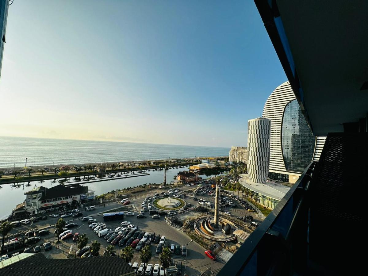 Downtown Centre In Batumi Aparthotel Orbi City In Батумі Екстер'єр фото